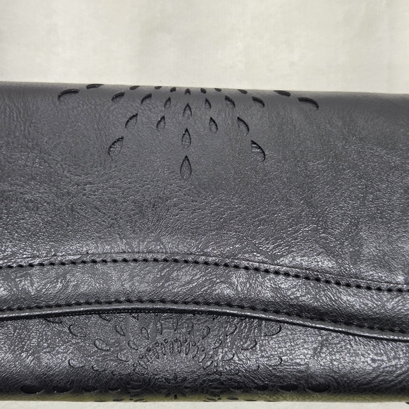 Black Laser Cut Floral Trifold Wallet - NWT Bohemian Sunflower - Picture 11 of 11